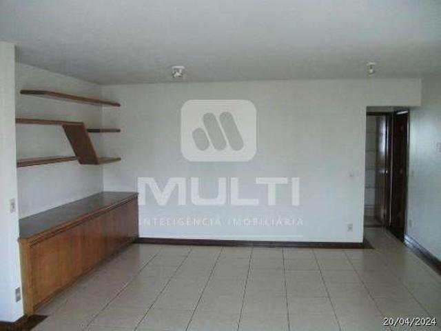 Apartamento venda em Setor Central, Uberlândia