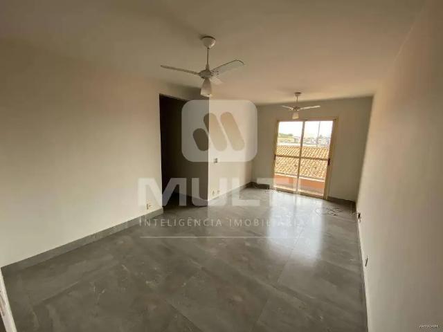 Apartamento venda em Região Geográfica Imediata de Uberlândia, Oliveira Fortes