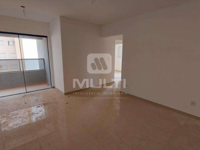 Apartamento venda em Região Geográfica Imediata de Uberlândia, Oliveira Fortes
