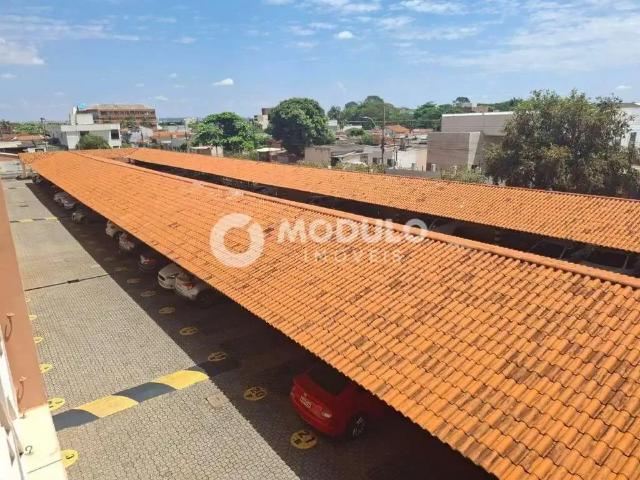 Apartamento venda em Região Geográfica Imediata de Uberlândia, Oliveira Fortes