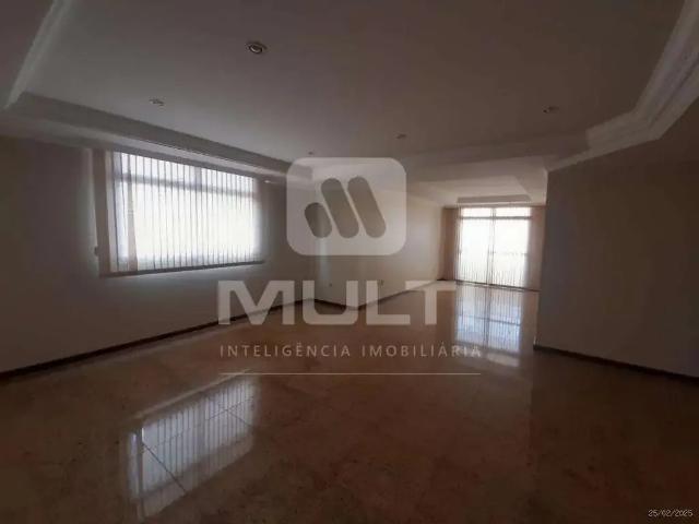 Apartamento venda em Região Geográfica Imediata de Uberlândia, Oliveira Fortes