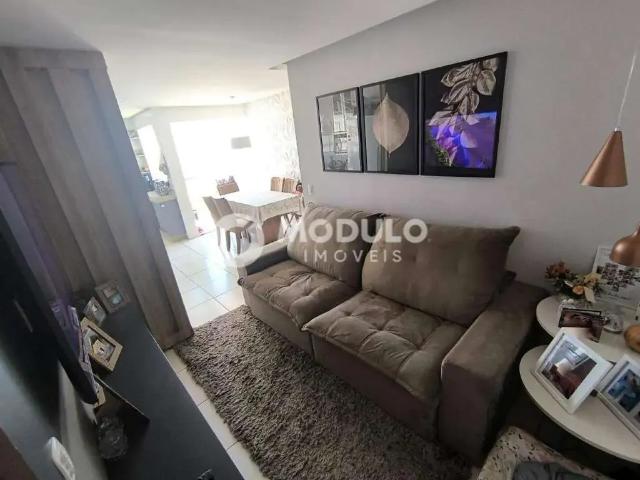 Apartamento venda em Região Geográfica Imediata de Uberlândia, Oliveira Fortes