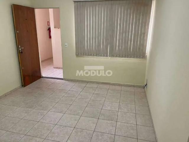Apartamento venda em Região Geográfica Imediata de Uberlândia, Oliveira Fortes