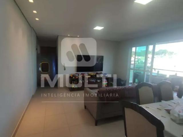 Apartamento venda em Região Geográfica Imediata de Uberlândia, Oliveira Fortes