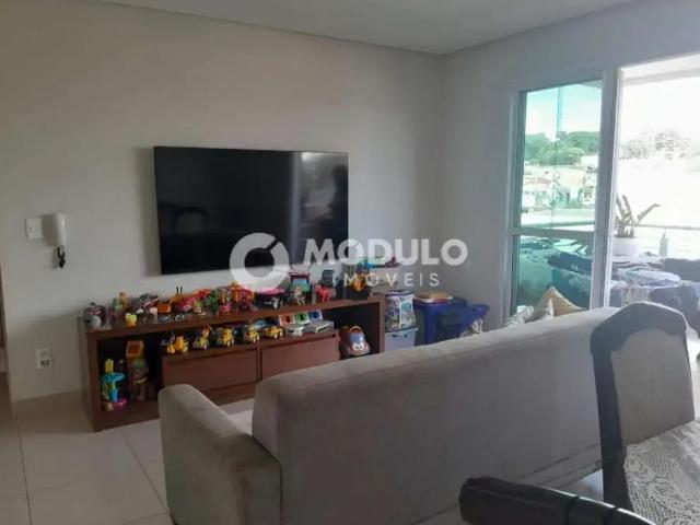 Apartamento venda em Região Geográfica Imediata de Uberlândia, Oliveira Fortes