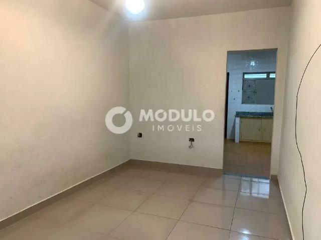 Apartamento venda em Região Geográfica Imediata de Uberlândia, Oliveira Fortes