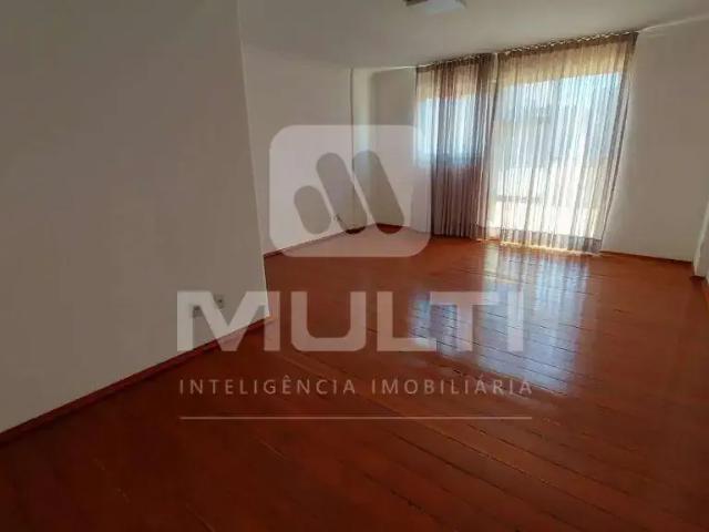 Apartamento venda em Região Geográfica Imediata de Uberlândia, Oliveira Fortes