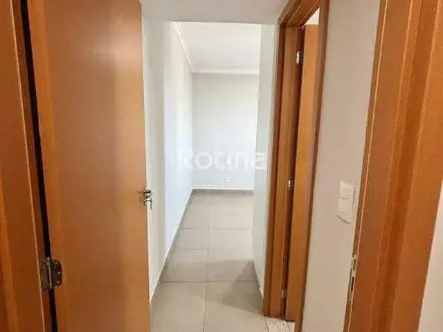 Apartamento venda em Região Geográfica Imediata de Uberlândia, Oliveira Fortes