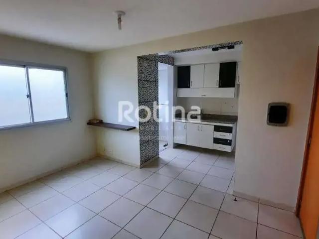 Apartamento venda em Região Geográfica Imediata de Uberlândia, Oliveira Fortes