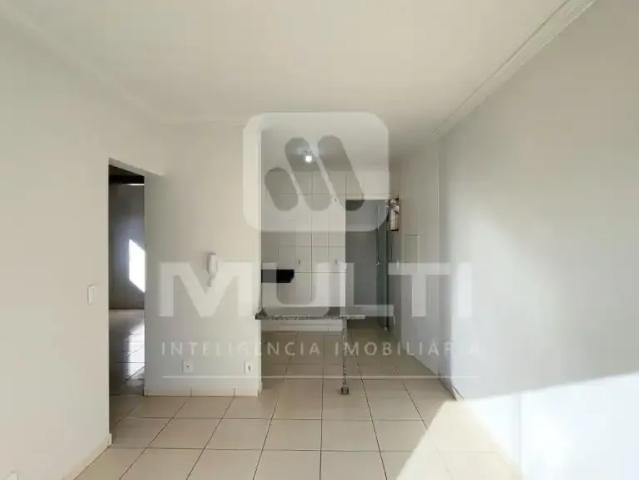 Apartamento venda em Região Geográfica Imediata de Uberlândia, Oliveira Fortes