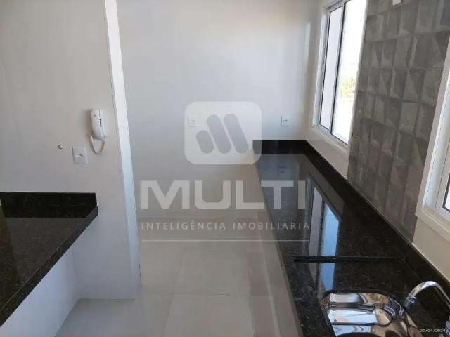 Apartamento venda em Região Geográfica Imediata de Uberlândia, Oliveira Fortes