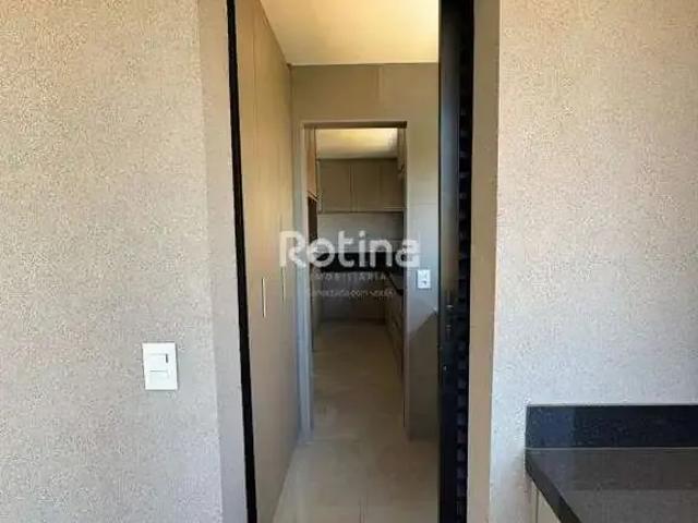 Apartamento venda em Região Geográfica Imediata de Uberlândia, Oliveira Fortes