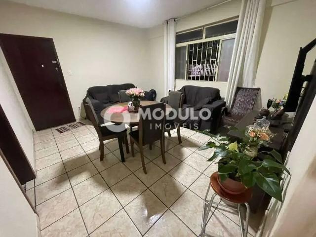 Apartamento venda em Setor Central, Uberlândia