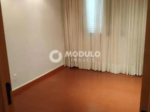 Apartamento venda em Região Geográfica Imediata de Uberlândia, Oliveira Fortes