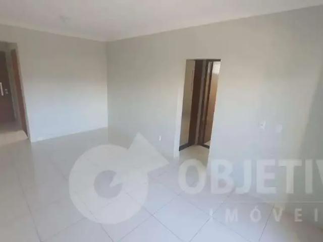 Apartamento venda em Região Geográfica Imediata de Uberlândia, Oliveira Fortes