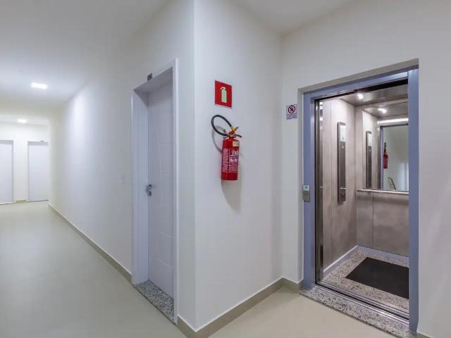 Apartamento venda em Região Geográfica Imediata de Uberlândia, Oliveira Fortes