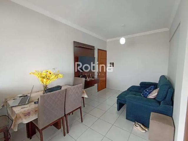 Apartamento venda em Região Geográfica Imediata de Uberlândia, Oliveira Fortes