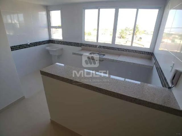 Apartamento venda em Região Geográfica Imediata de Uberlândia, Oliveira Fortes