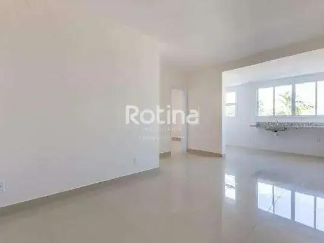 Apartamento venda em Região Geográfica Imediata de Uberlândia, Oliveira Fortes