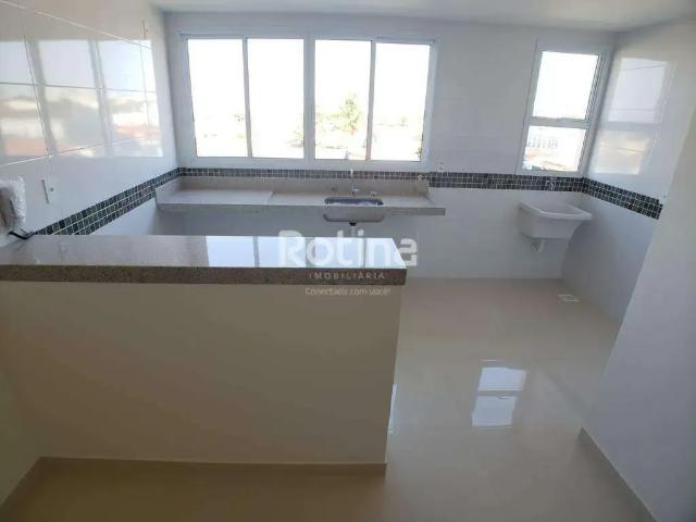 Apartamento venda em Região Geográfica Imediata de Uberlândia, Oliveira Fortes