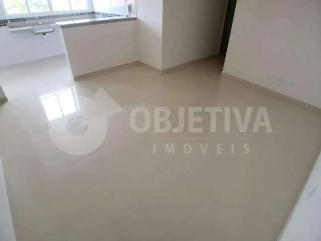Apartamento venda em Região Geográfica Imediata de Uberlândia, Oliveira Fortes