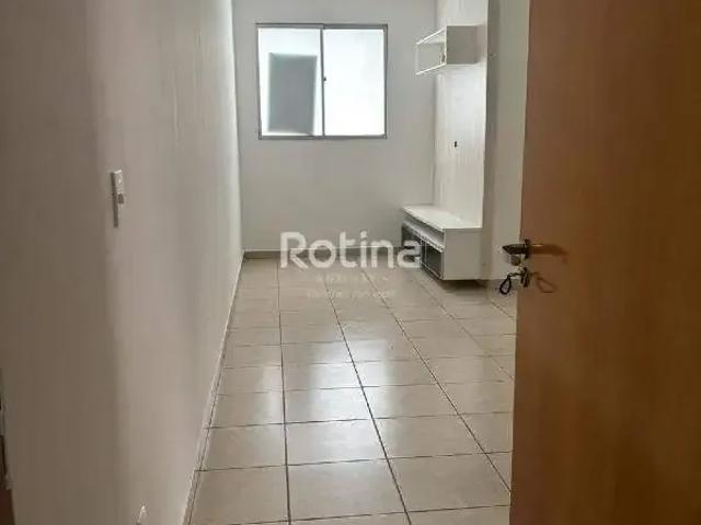 Apartamento venda em Região Geográfica Imediata de Uberlândia, Oliveira Fortes
