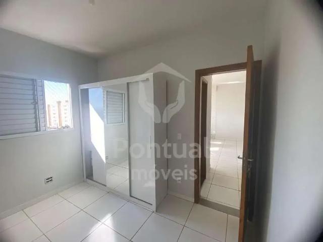Apartamento venda em Região Geográfica Imediata de Uberlândia, Oliveira Fortes