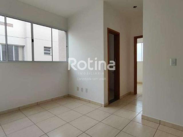 Apartamento venda em Região Geográfica Imediata de Uberlândia, Oliveira Fortes