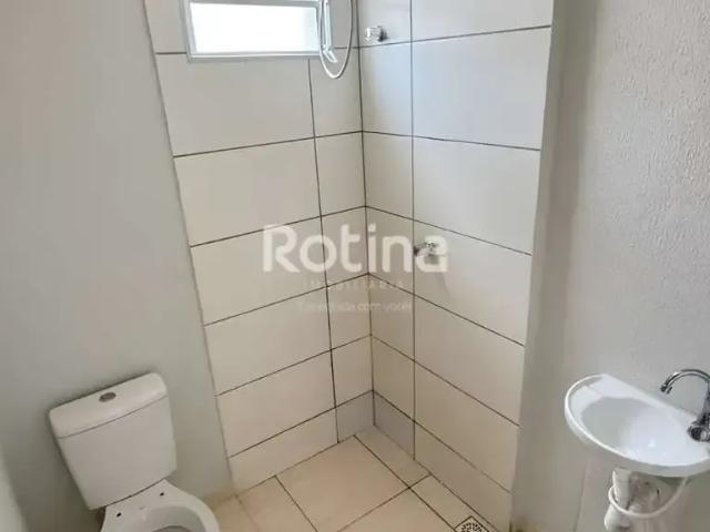 Apartamento venda em Região Geográfica Imediata de Uberlândia, Oliveira Fortes