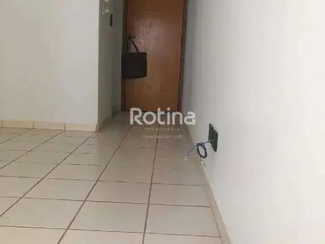Apartamento venda em Região Geográfica Imediata de Uberlândia, Oliveira Fortes