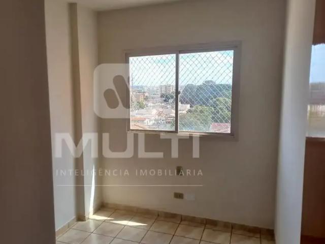 Apartamento venda em Região Geográfica Imediata de Uberlândia, Oliveira Fortes