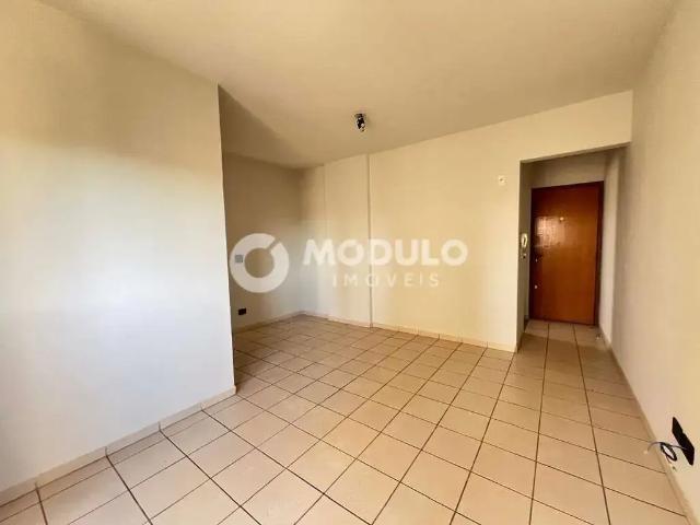 Apartamento venda em Região Geográfica Imediata de Uberlândia, Oliveira Fortes