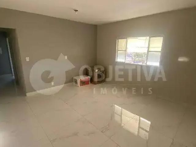 Apartamento venda em Região Geográfica Imediata de Uberlândia, Oliveira Fortes