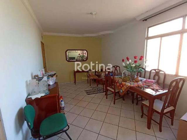 Apartamento venda em Região Geográfica Imediata de Uberlândia, Oliveira Fortes
