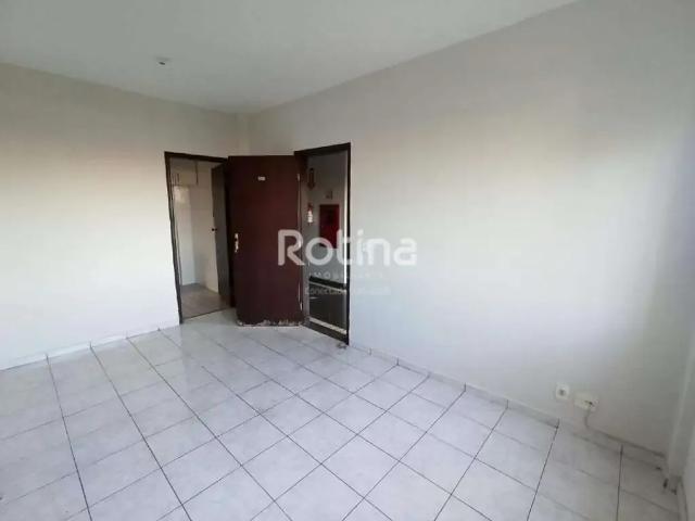 Apartamento venda em Região Geográfica Imediata de Uberlândia, Oliveira Fortes