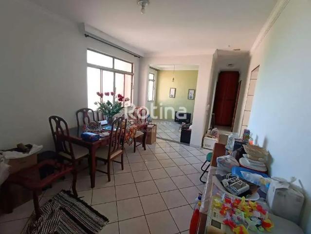 Apartamento venda em Região Geográfica Imediata de Uberlândia, Oliveira Fortes