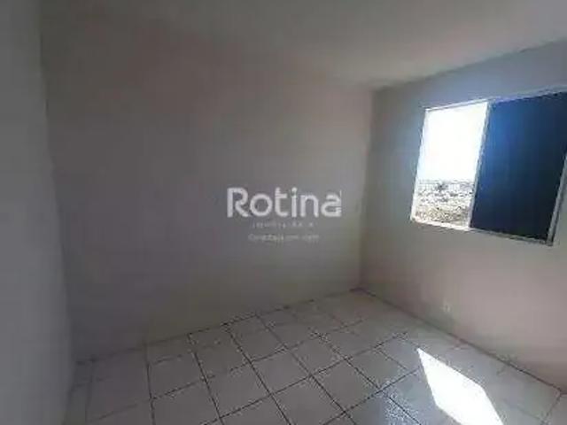 Apartamento venda em Região Geográfica Imediata de Uberlândia, Oliveira Fortes
