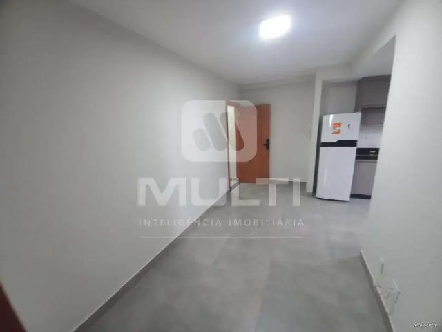 Apartamento venda em Região Geográfica Imediata de Uberlândia, Oliveira Fortes