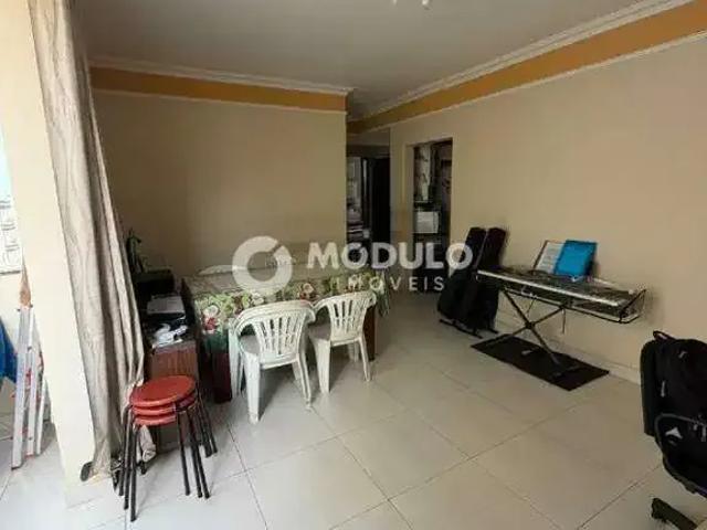 Apartamento venda em Região Geográfica Imediata de Uberlândia, Oliveira Fortes