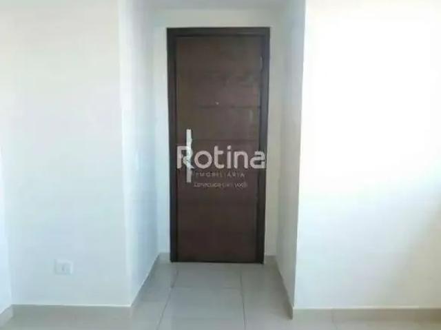 Apartamento venda em Região Geográfica Imediata de Uberlândia, Oliveira Fortes