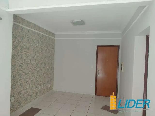 Apartamento venda em Região Geográfica Imediata de Uberlândia, Oliveira Fortes