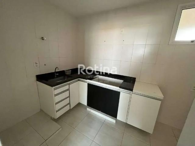 Apartamento venda em Região Geográfica Imediata de Uberlândia, Oliveira Fortes