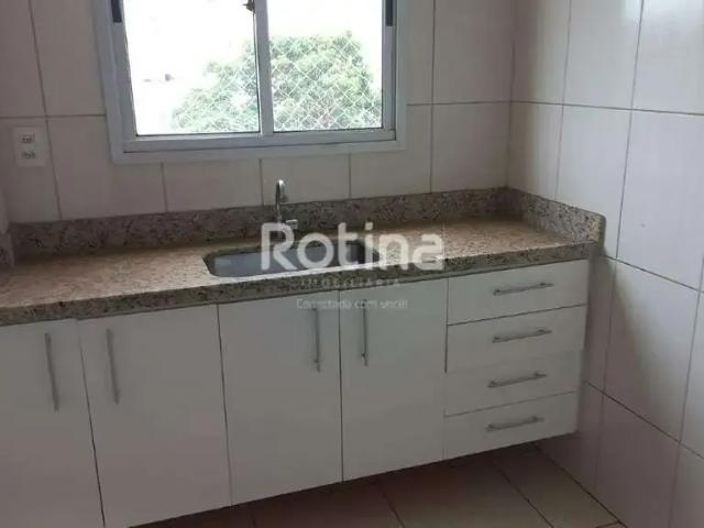 Apartamento venda em Região Geográfica Imediata de Uberlândia, Oliveira Fortes