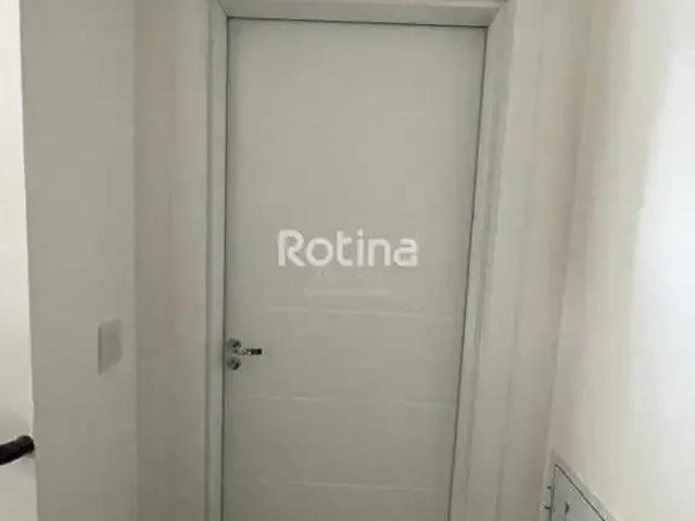 Apartamento venda em Região Geográfica Imediata de Uberlândia, Oliveira Fortes