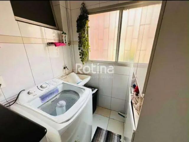 Apartamento venda em Região Geográfica Imediata de Uberlândia, Oliveira Fortes
