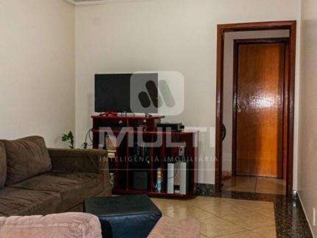 Apartamento venda em Região Geográfica Imediata de Uberlândia, Oliveira Fortes
