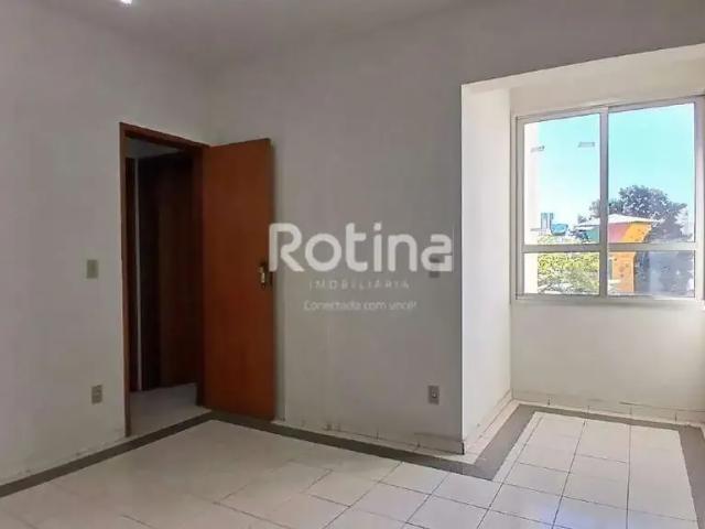 Apartamento venda em Região Geográfica Imediata de Uberlândia, Oliveira Fortes