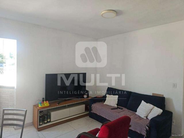 Apartamento venda em Região Geográfica Imediata de Uberlândia, Oliveira Fortes