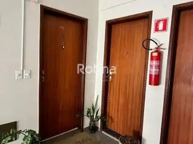 Apartamento venda em Região Geográfica Imediata de Uberlândia, Oliveira Fortes