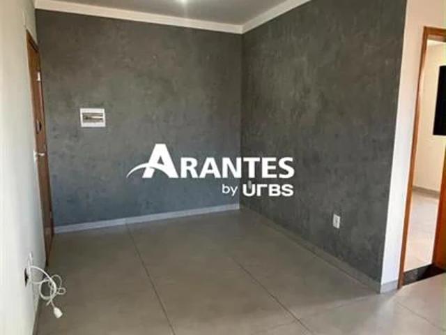 Apartamento venda em Segismundo Pereira, Uberlândia